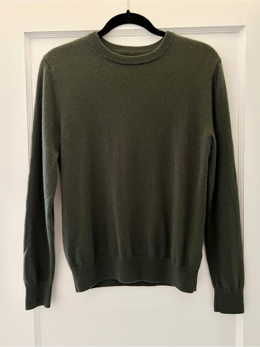 Quince 100% Mongolian Cashmere Crewneck Sweater Olive Green Size S